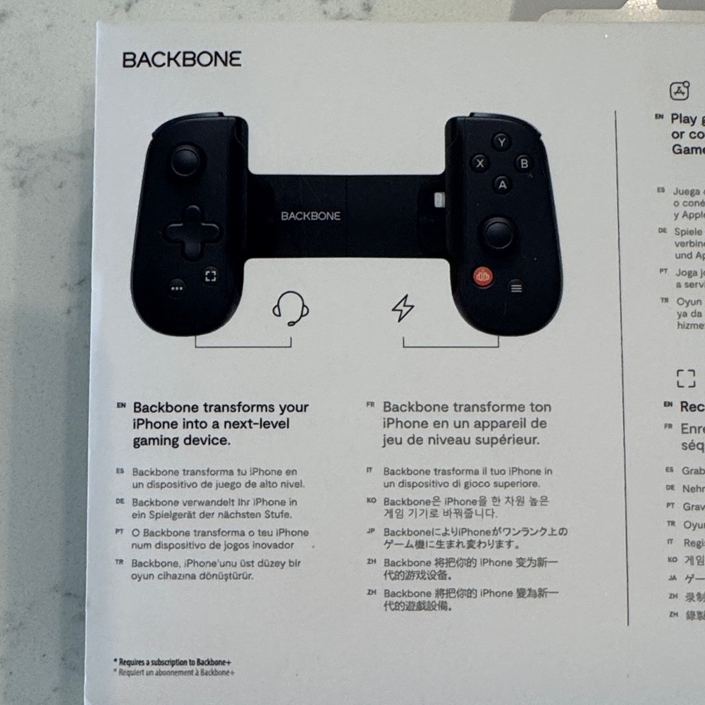 Backbone One Mobile Gaming Controller - Picture 7 of 7